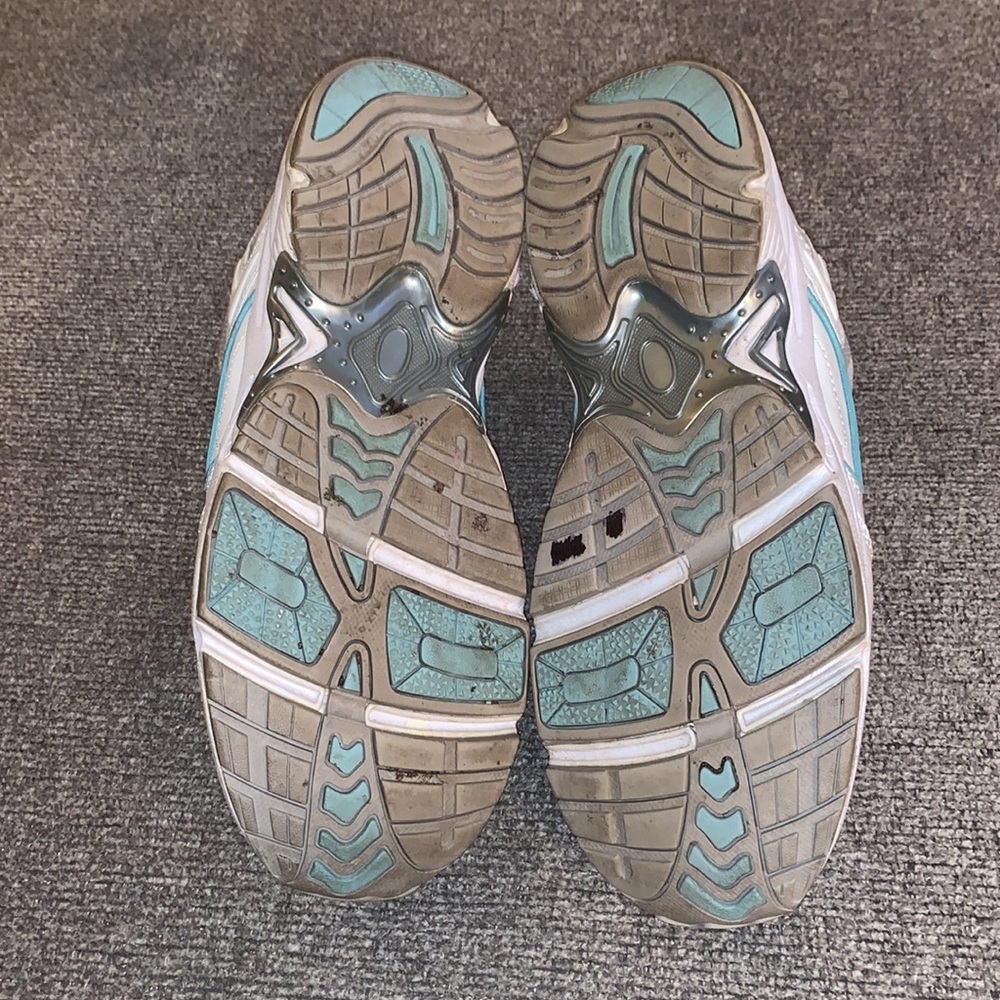 Vionic Walker Shoes - image 7